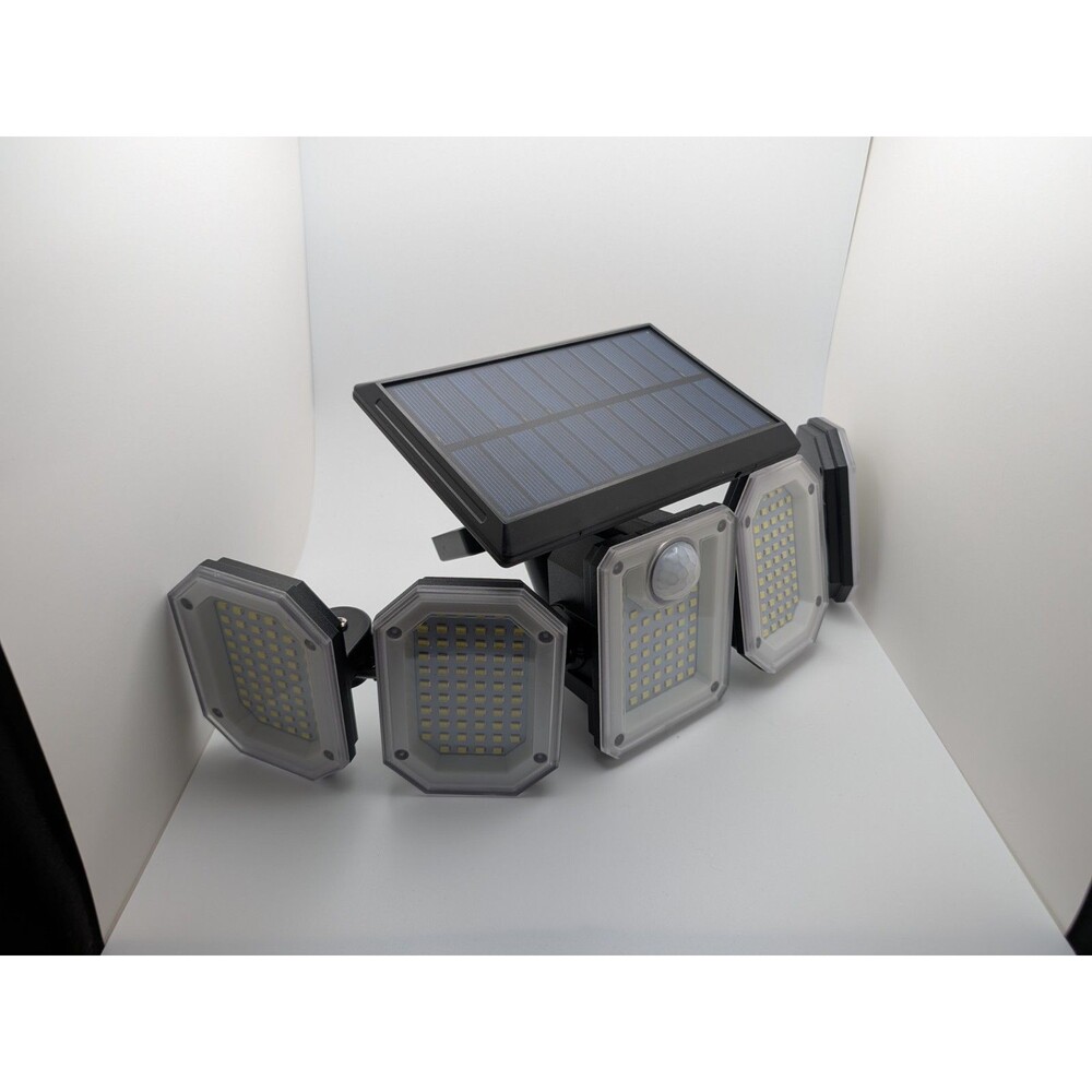 5 Head Solar Powered LED Light With Remote